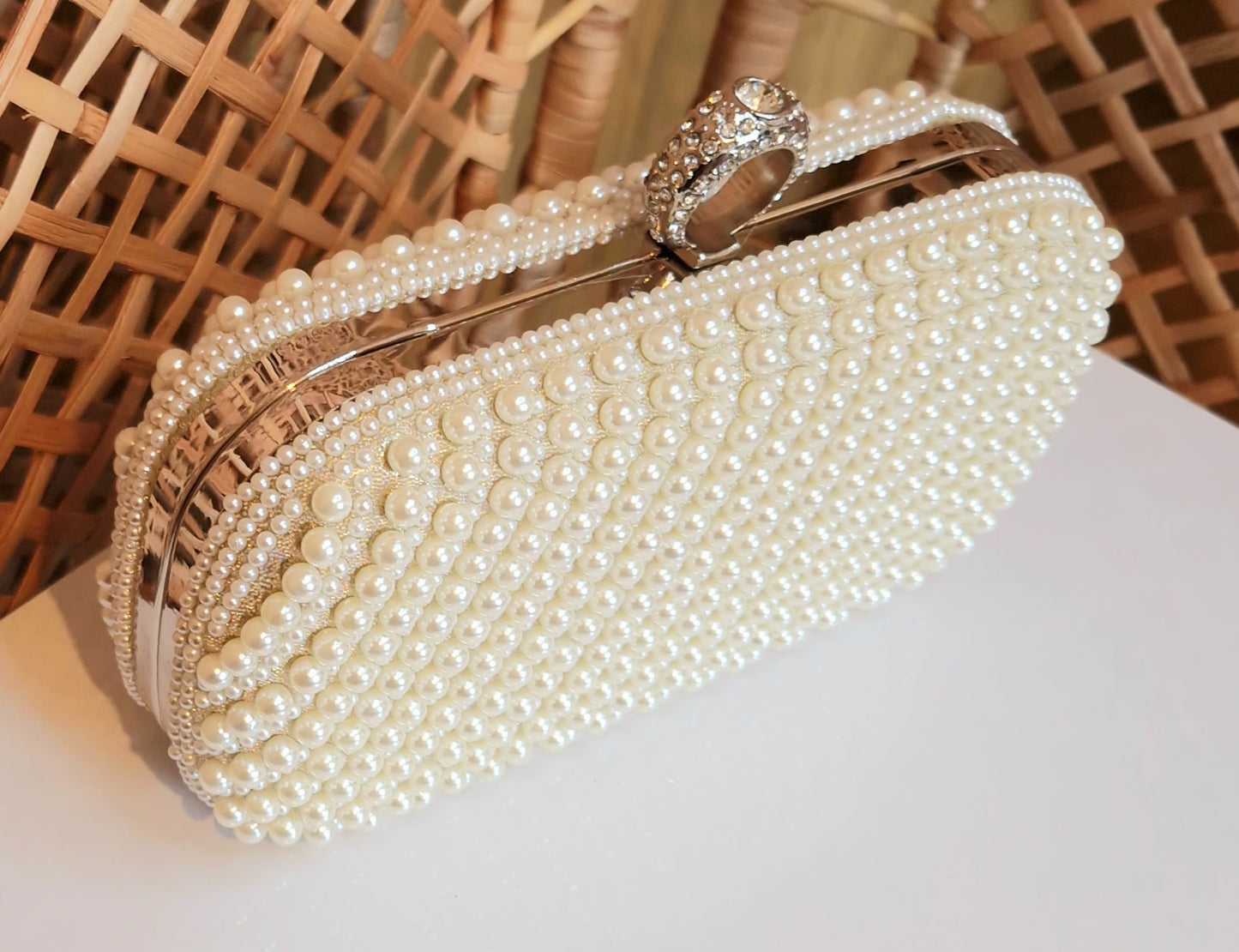 Bag Pearl Clutch Ivory